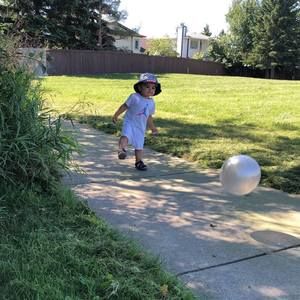 Meet your Posher, Mojdeh